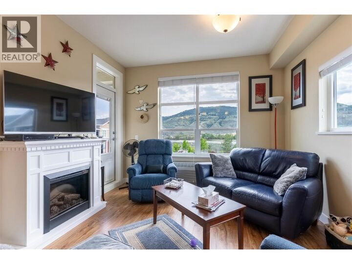 Property Photo:  755 Mayfair Street 410  BC V2B 5L7 