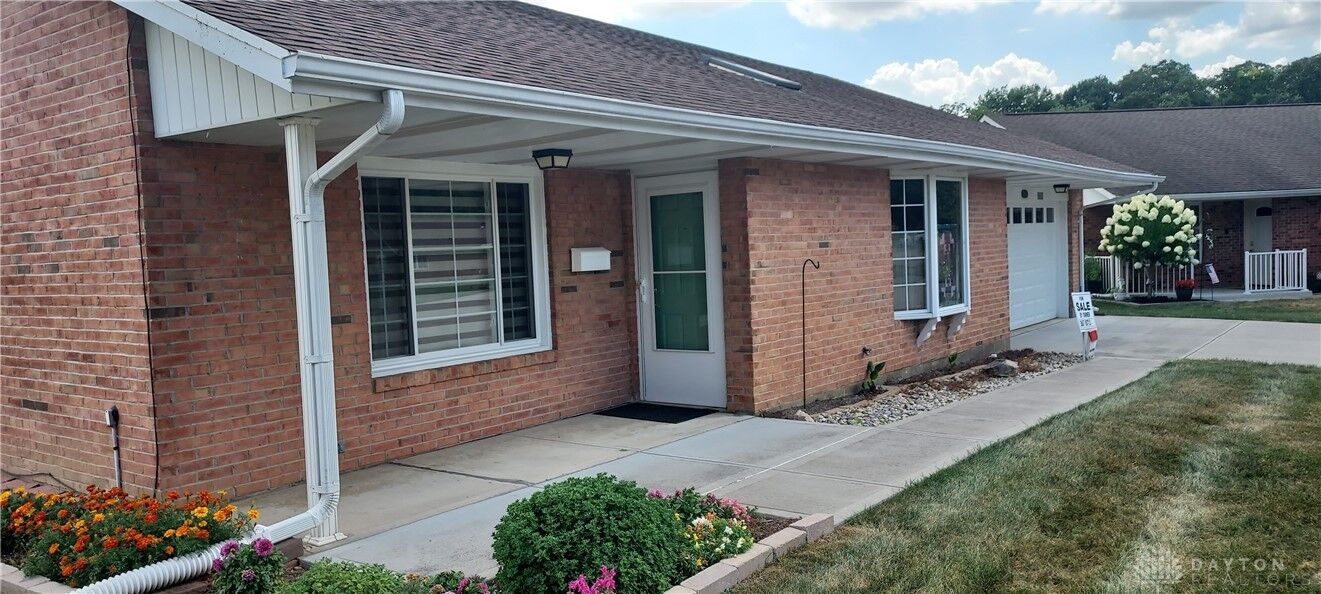 Property Photo:  5603 Buckeye Court  OH 45424 