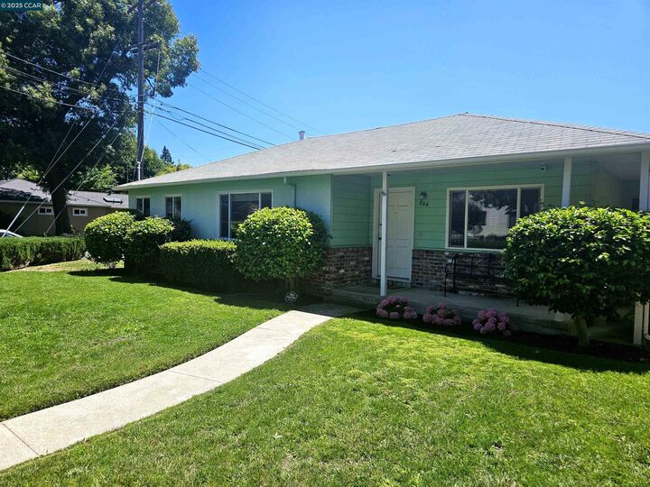 Property Photo:  884 Juanita Dr  CA 94595 