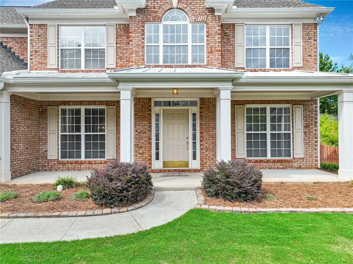 Property Photo:  200 Henley Place  GA 30097 