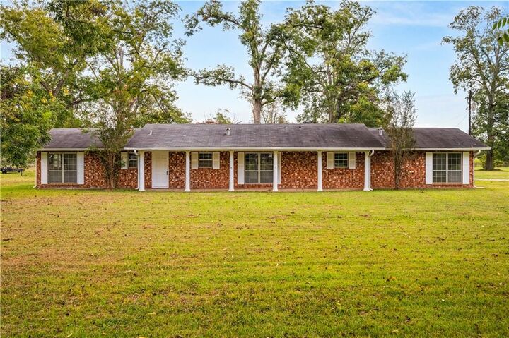 Property Photo: 203 Rapides Station Road LA 71409