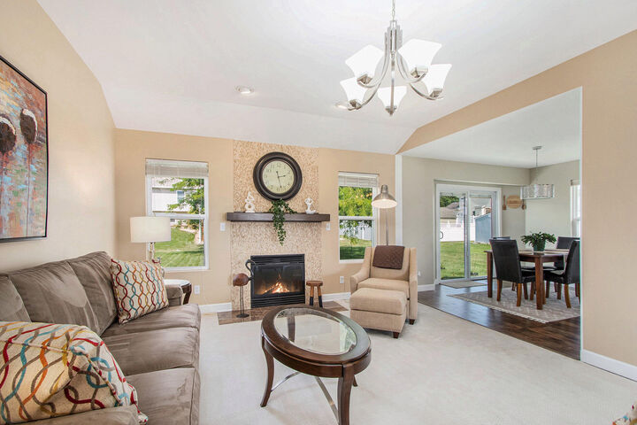 Property Photo:  517 Dayspring Court  IN 46385 