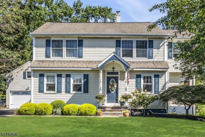 87 Amwell Rd  Millstone Boro NJ 08844 photo