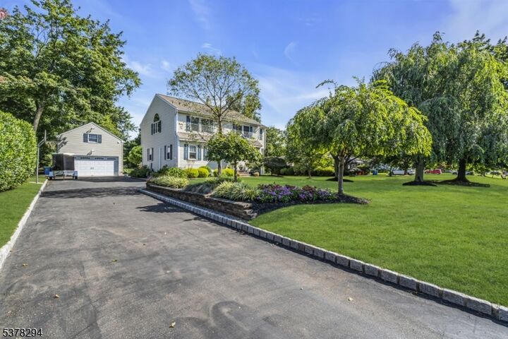 87 Amwell Rd  Millstone Boro NJ 08844 photo