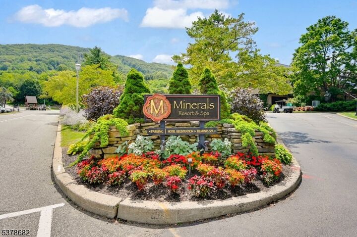 2 Chamonix Dr 332  Vernon Twp. NJ 07462 photo