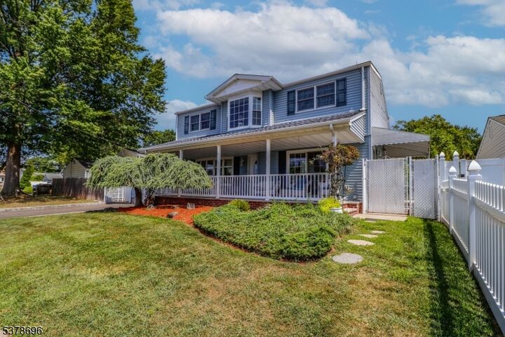 Property Photo:  11 Dufoe Pl  NJ 07067 