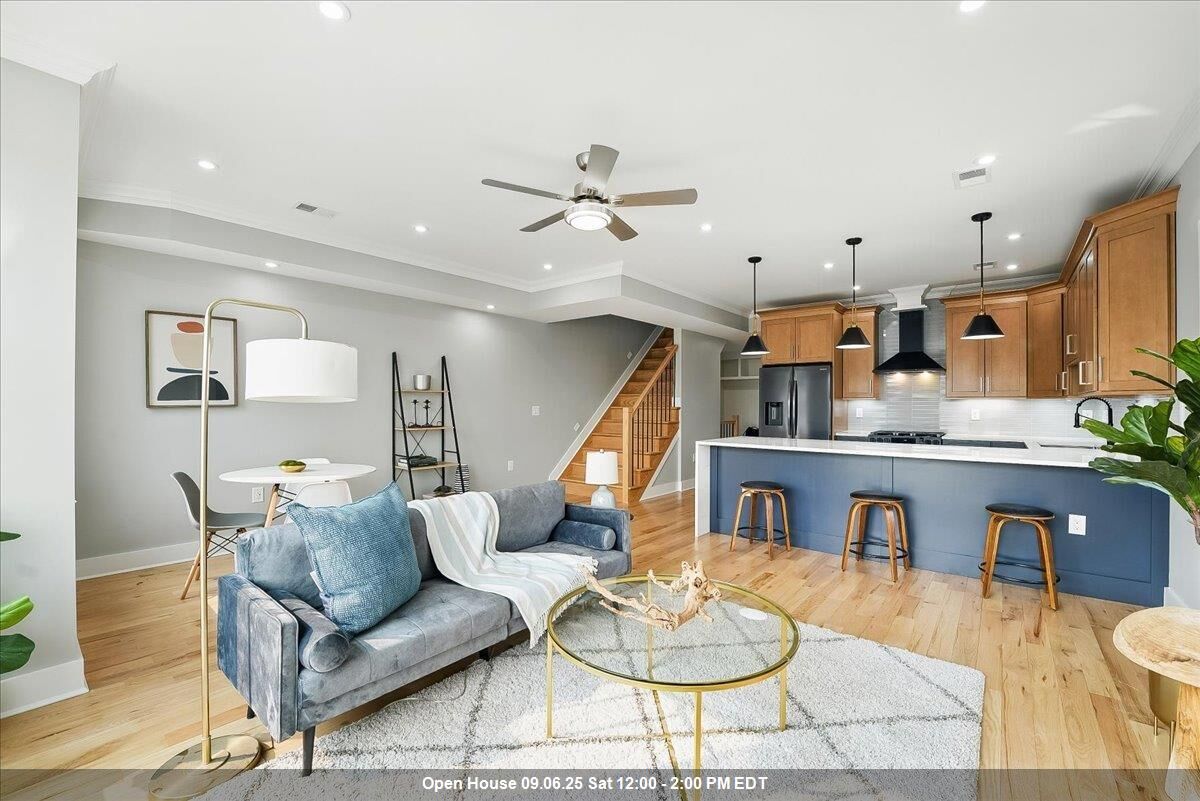 Property Photo: 181 Bartholdi Ave 2 NJ 07305