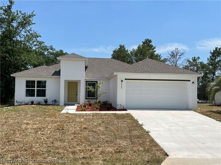 Property Photo: 4437 Palmarito Street FL 33872