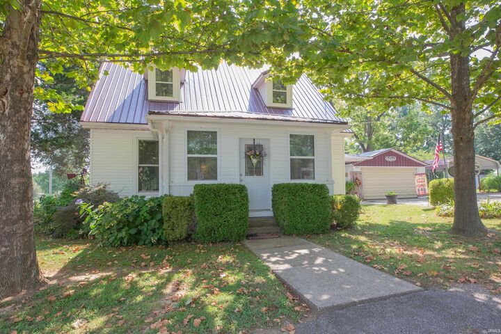 207 N Smith Street  Owensville IN 47665 photo
