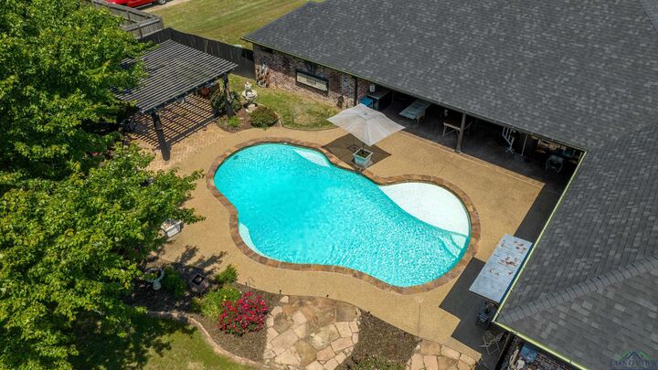 Property Photo:  190 Kayla Lne.  TX 75602 