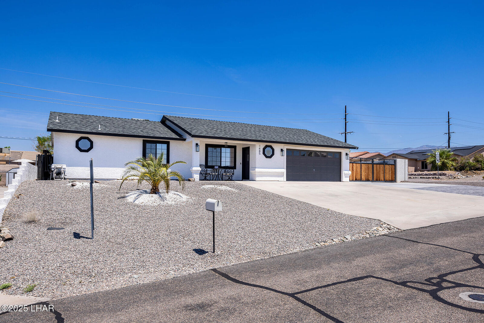 Property Photo:  1485 Tanqueray Dr  AZ 86404 