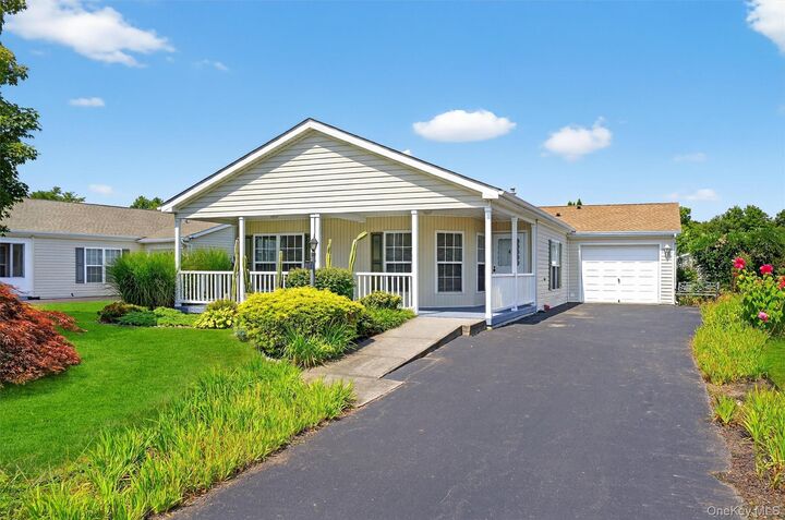 Property Photo:  19 Naples Drive  NY 12603 