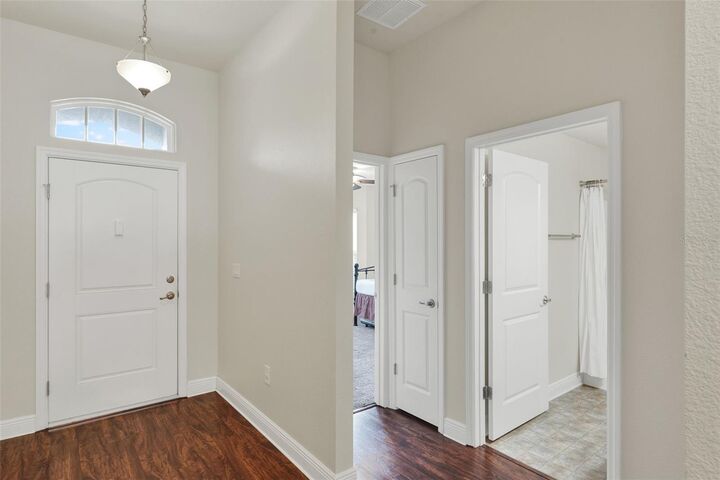 Property Photo:  4229 Barnsley Lane  FL 32778 