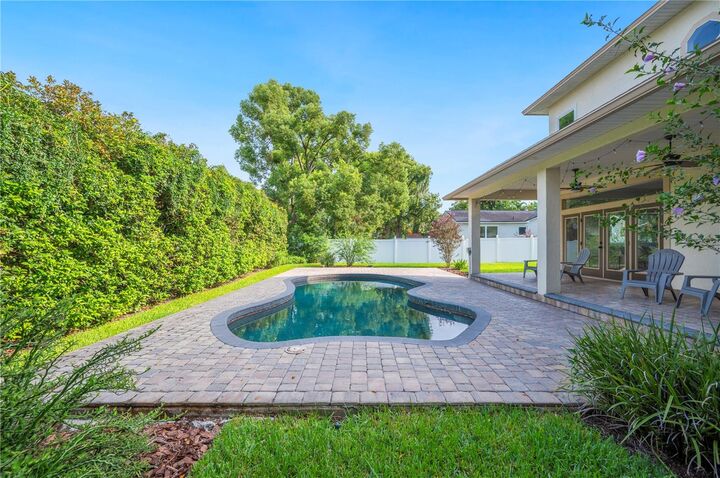Property Photo:  2804 Cleveland Heights Boulevard  FL 33803 