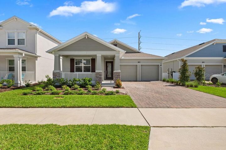 Property Photo:  11843 Language Way  FL 32832 