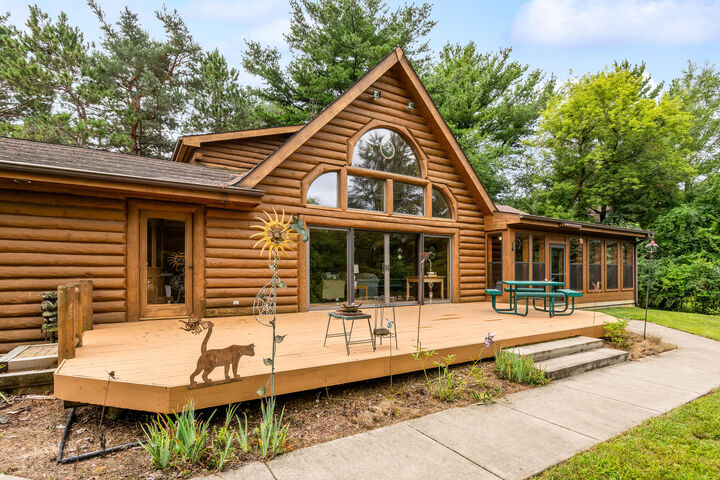 Property Photo: W8874 Deer Run Trl WI 53523