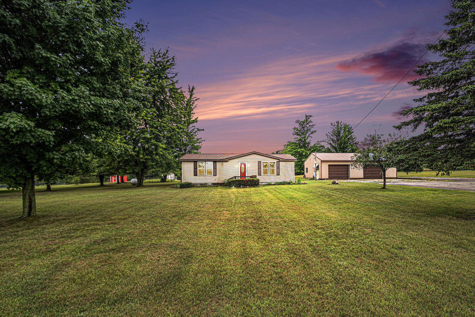 Property Photo: 2771 W Arthur Road MI 49446