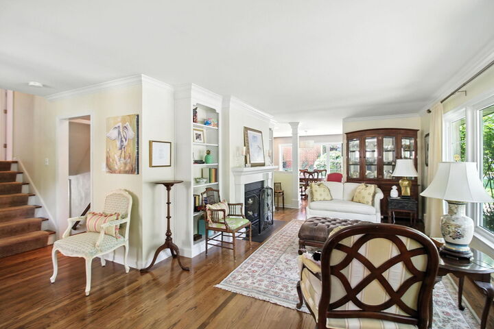 Property Photo: 917 N Brainard Avenue IL 60526