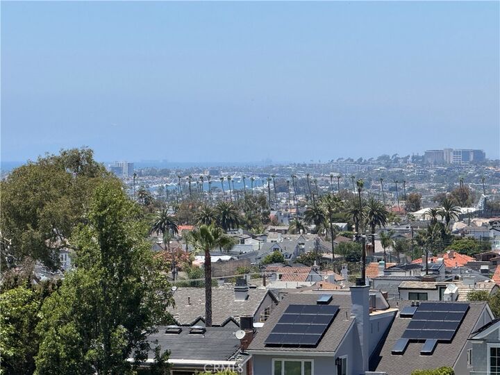 Property Photo:  424 Mendoza  CA 92625 