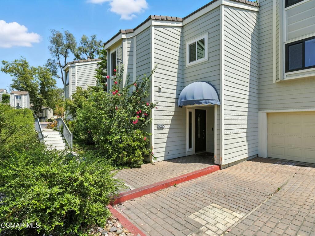 Property Photo: 1206 S Westlake Boulevard CA 91361