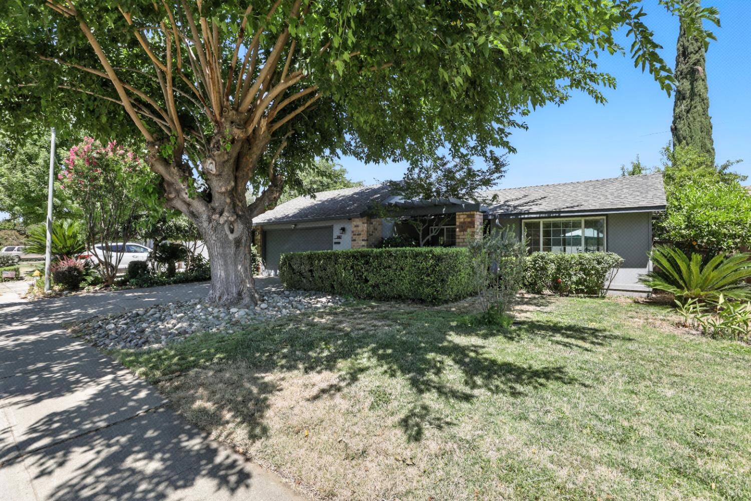 Property Photo:  2612 Marquette Drive  CA 95826 