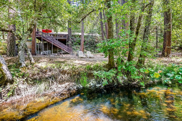 Property Photo: 96 Barney Way CA 95255