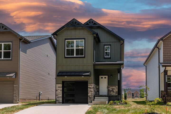 618 Southern Pass Run  Clarksville TN 37043 photo