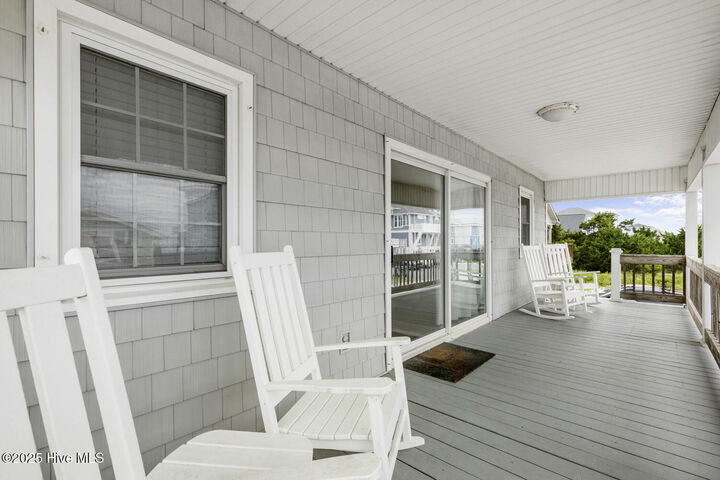 Property Photo: 1331 Carolina Boulevard NC 28445