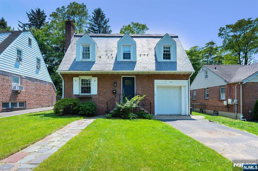 Property Photo:  710 Ramapo Road  NJ 07666 