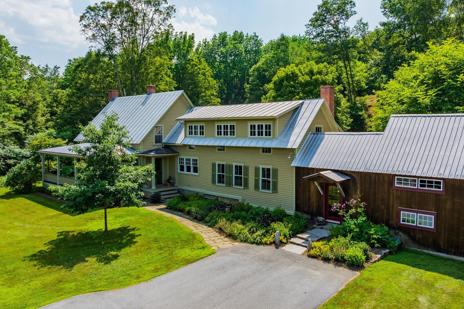 Property Photo:  15 Brigham Hill Road  VT 05055 