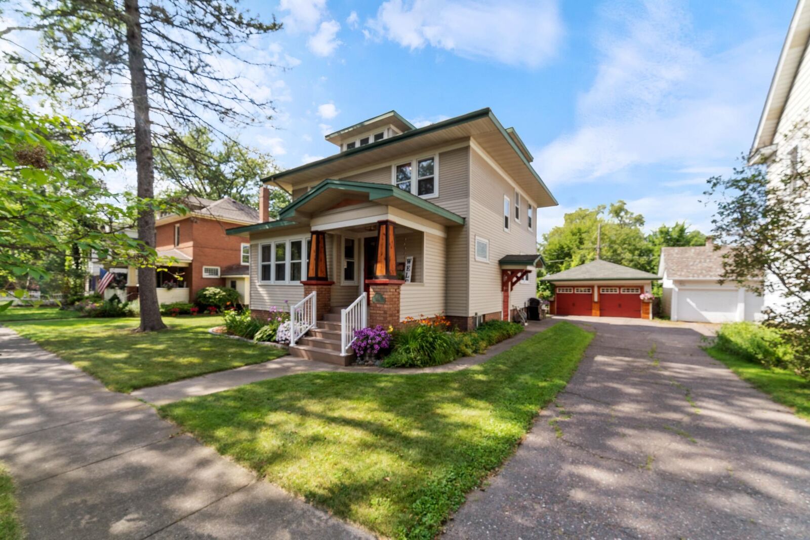 Property Photo:  313 Avenue C  MN 55720 