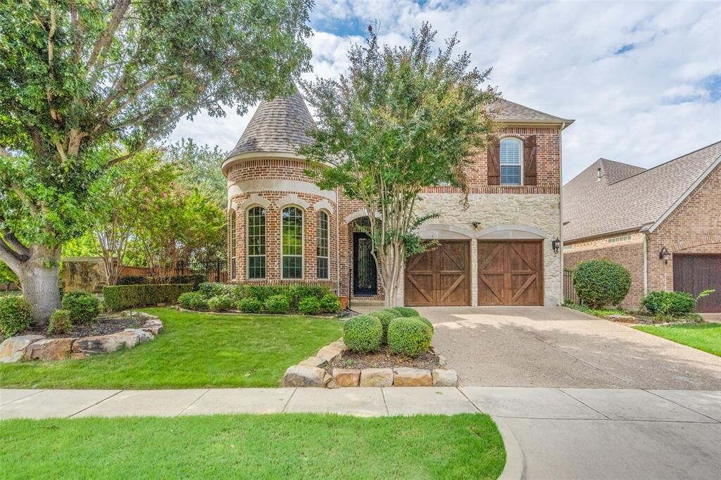Property Photo:  4700 Altessa Drive  TX 75093