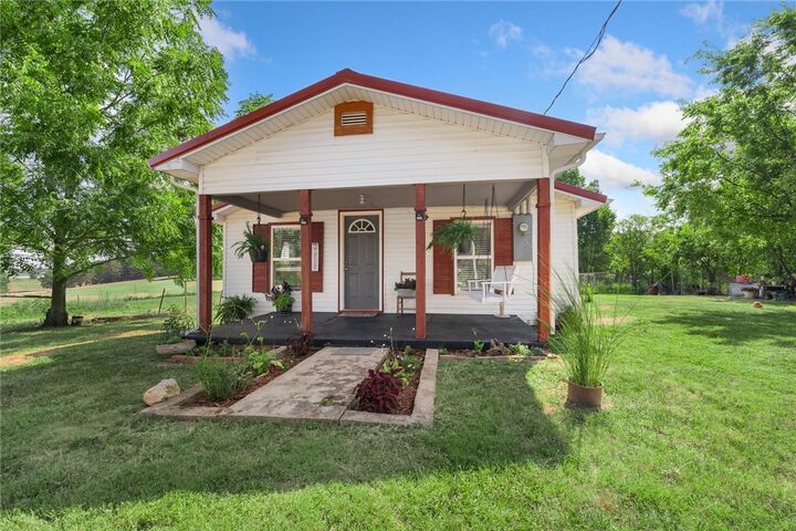 Property Photo:  2899 Bellefonte Road  AR 72601 