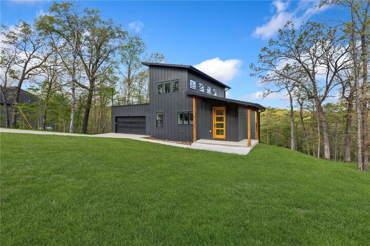 Property Photo:  52 Chatburn Drive  AR 72715 
