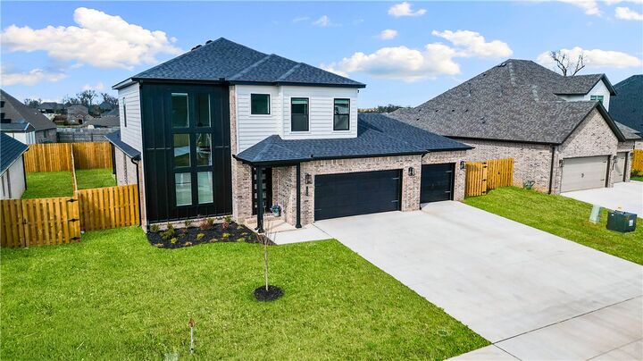 Property Photo:  1500 Lookout Lane  AR 72718 