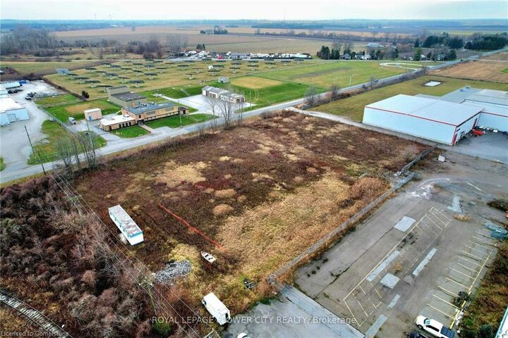 15 Mason Street  Wallaceburg ON N8A 2L1 photo