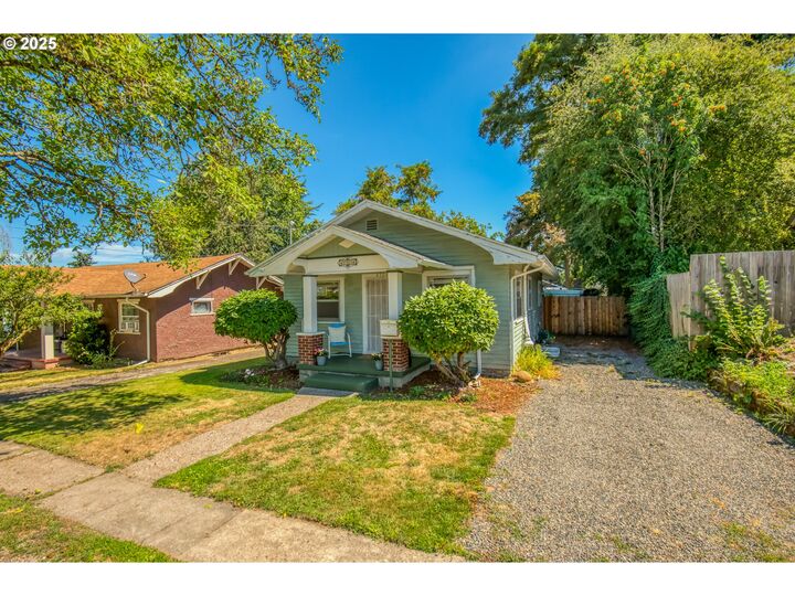 4704 NE 89th Ave  Portland OR 97220 photo