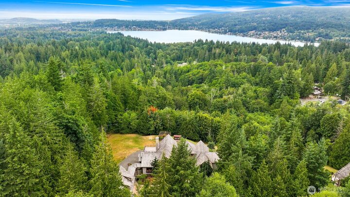 Property Photo: 991 Lakeview Street WA 98229