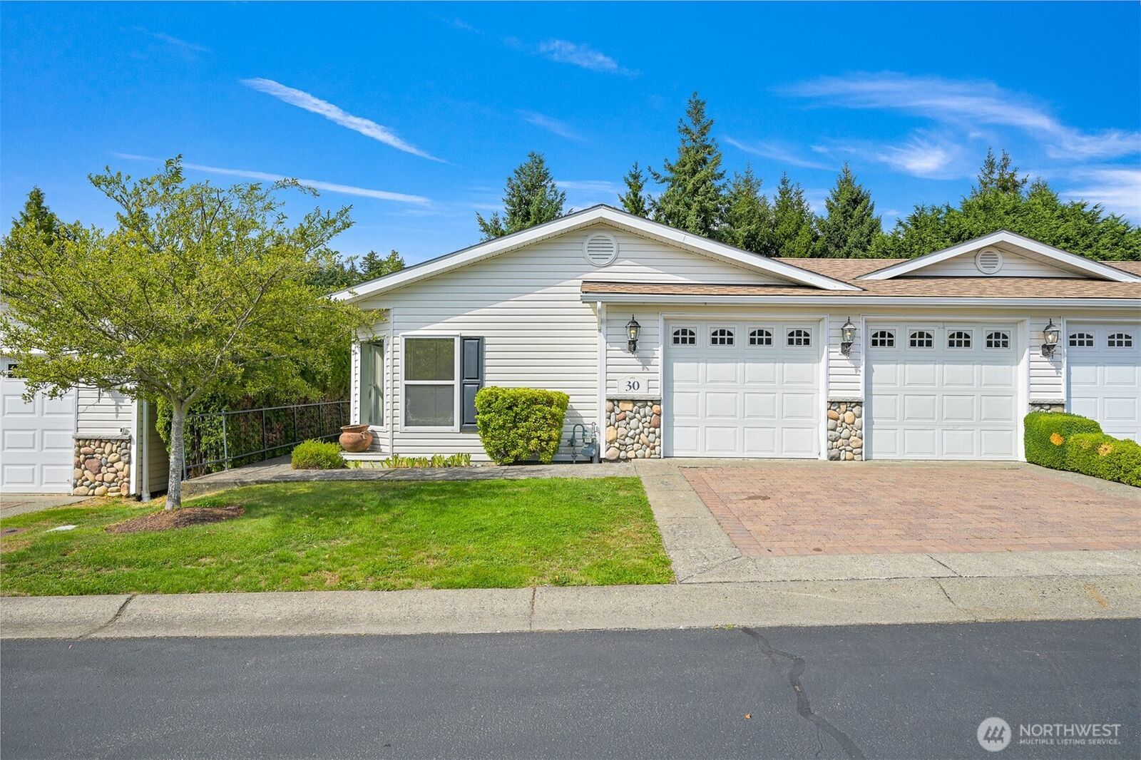 Property Photo: 3993 Gentlebrook Lane 30 WA 98226
