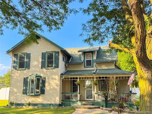 Property Photo: 26240 Gibraltar Road MI 48134