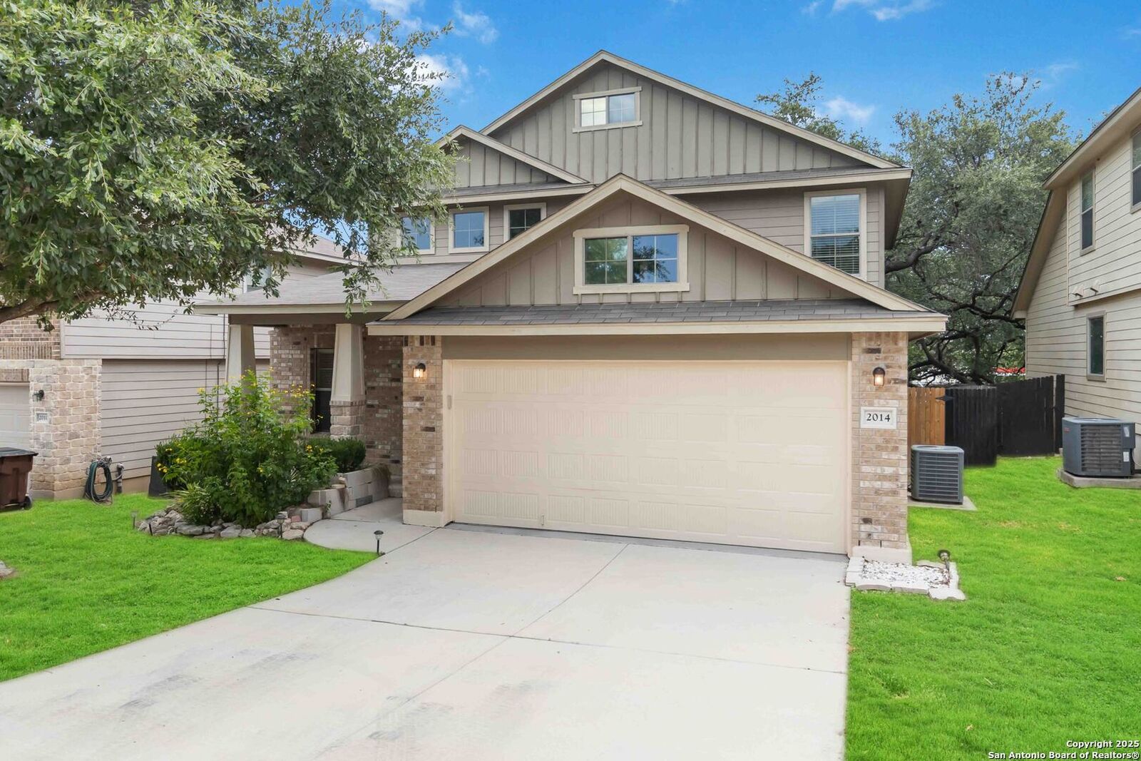 Property Photo: 2014 Gray Fox TX 78245