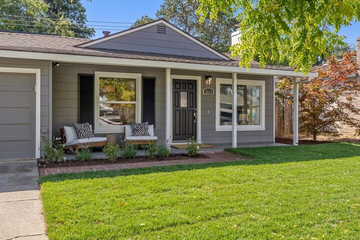Property Photo:  2611 Carson Street  CA 94061 