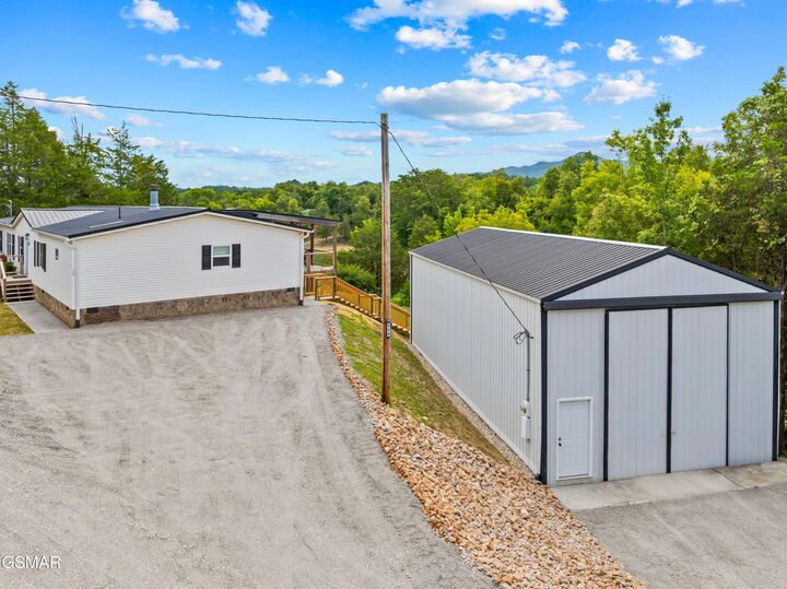Property Photo:  115 Granny Davis Way  TN 37725 