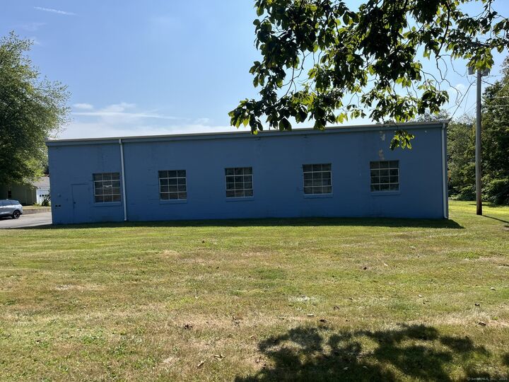 Property Photo:  644 Amity Road A &Amp B  CT 06524 