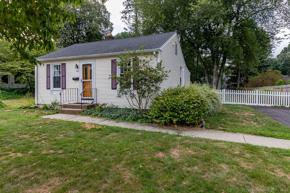 Property Photo:  88 Spring Street  CT 06033 