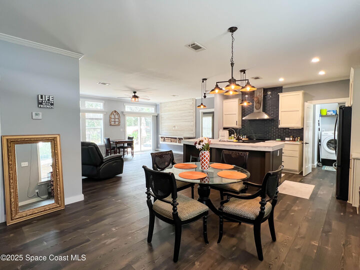 Property Photo: 322 Hankley Lk Trail FL 32640