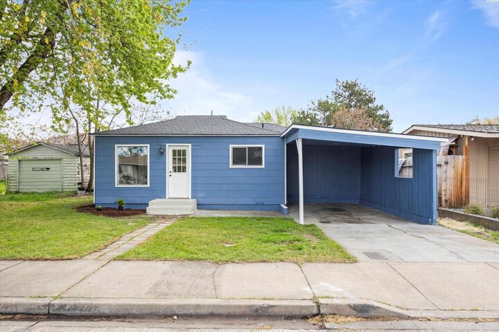 447 S Wilbur Ave  Walla Walla WA 99362 photo