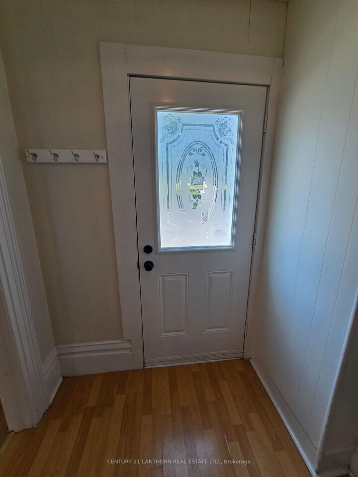 Property Photo:  49 Union Street  ON K0K 2T0 