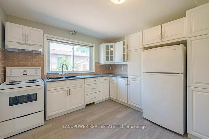 Property Photo:  730 Chemong Road  ON K9H 5Y9 