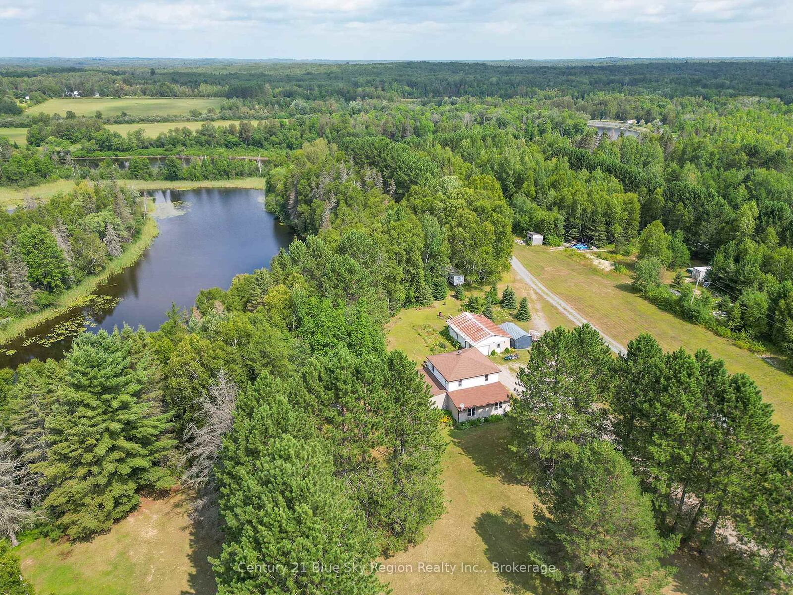 Photo de la propriété: 1747 Highway 575 N/A ON P0H 1M0